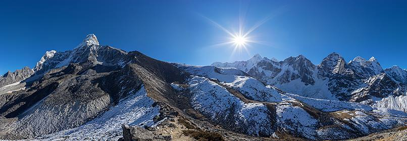 ama_dablam_panorama