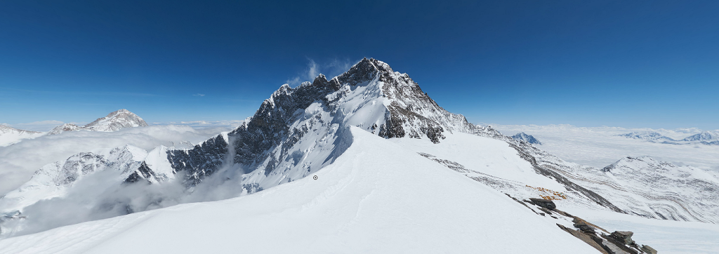 Makalu (5th highest) on the left with Lhotse (4th highest) in the centre and across to The Khumbu on the right.